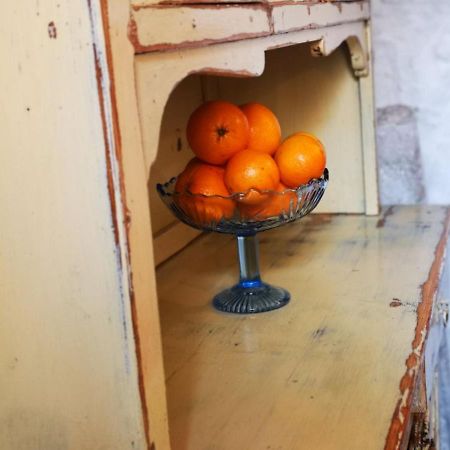 Cres B Studio Apartman Bagian luar foto